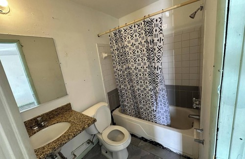 Sun Bay South Hotel | Base Motel By OYO South Tampa