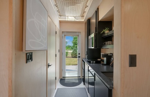 Ottawa Cabin | Basecamp | 1 Bed, 1 Bath