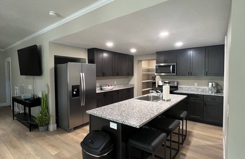 Payson House | Basement Home in Payson with amazing views of the valley and the mountainside.