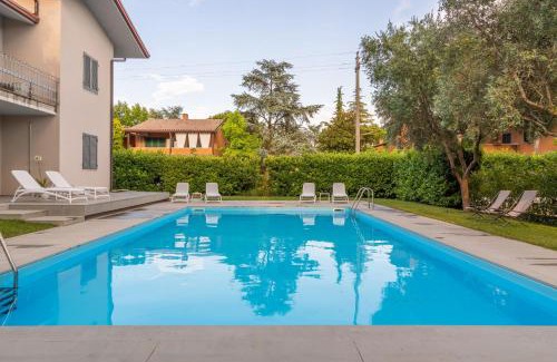 San Benedetto di Lugana Apartment | Baseventuno 1 Trilocale piano terra