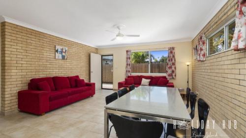 Woorim House | Basic Beachside Hideaway
