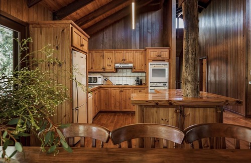 Eagle Bay House | Basically Beachfront - Eagle Bay Treehouse