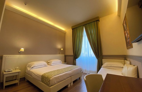 Monti Hotel | Basilica Hotel