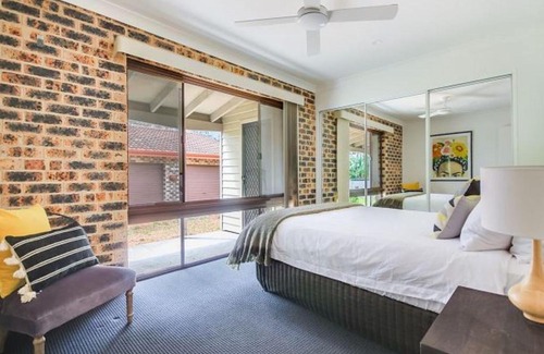Basin View House | Basin Retreat by Experience Jervis Bay