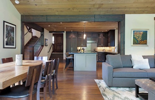 Innsbruck Meadows House | Basingdale Hollow - For 10