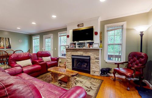 Gatlinburg House | Baskins Creek Hideaway