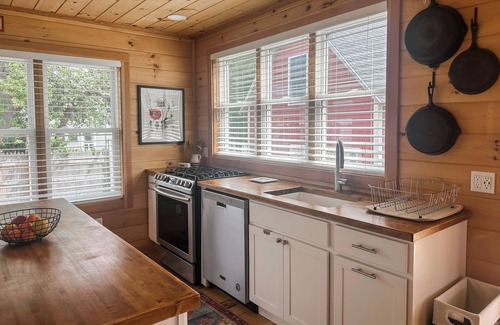 Tremont House | Bass Harbor Couples Retreat in Acadia National Park