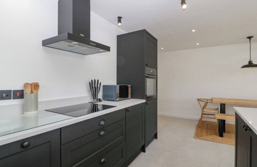 Hatherleigh Cottage | Basswood Barn