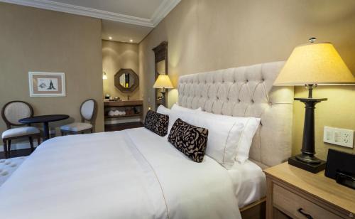 Centro Hotel | Bastión Luxury Hotel