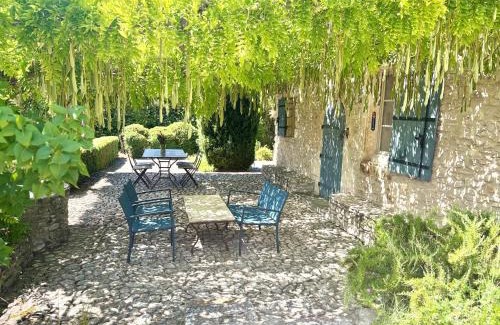 Saint-Saturnin-les-Apt House | Bastidon Silvestre