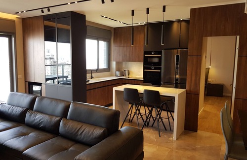 Bat Yam Condo | Bat Yam Sea view 3 bedrooms-Luxury
