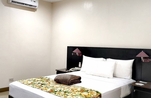 Batangas City Hotel | Batangas Country Club