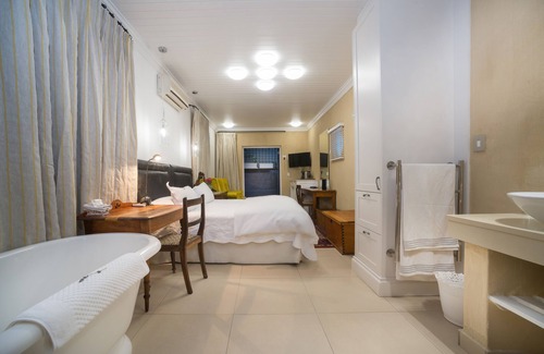 Stellenbosch Central House | Batavia Boutique Hotel