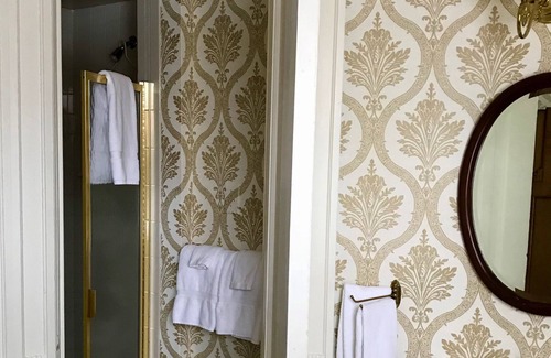 Saratoga Springs Bed & Breakfast | Batcheller Mansion Inn