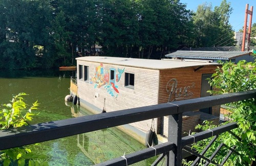 Bellamy-Barbin Boat Rental | Bateau Appartement sur L'erdre au Coeur de Nantes