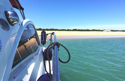 La Rochelle Boat Rental | Bateau de Prestige
