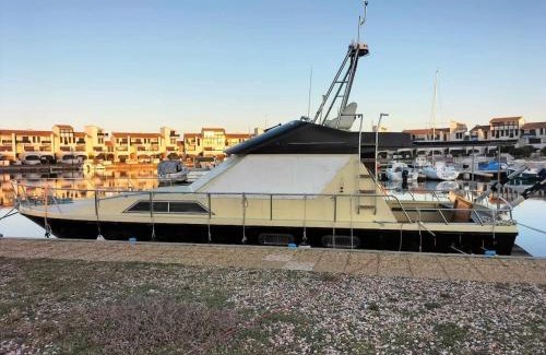 Le Barcares Boat Rental | Bateau