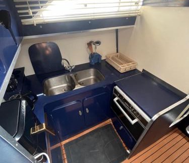 Le Barcares Boat Rental | Bateau