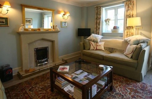 Nailsworth Cottage | BATEMANS, family friendly, with a garden in Nailsworth