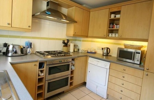 Nailsworth Cottage | BATEMANS, family friendly, with a garden in Nailsworth