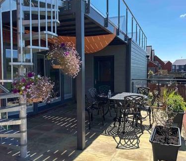 Hanham House | Bath and Bristol peaceful countryside home