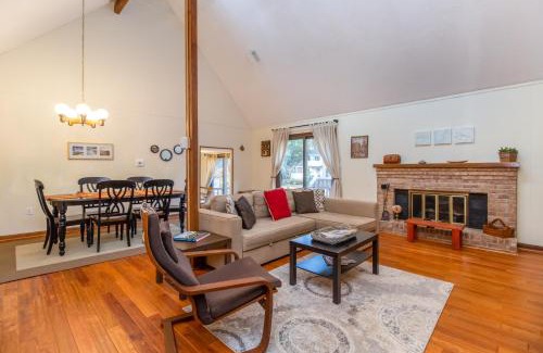 Ocean Pines House | Battersea on the Canal