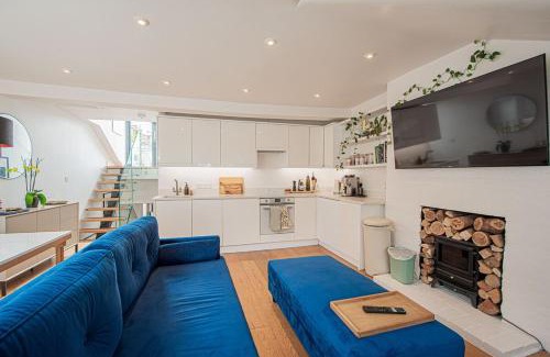 Northcote Apartment | Battersea Rooftop Retreat