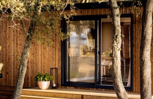 Porto-Vecchio Ski Chalet | Bavella-Chalet-Comfort-Ensuite with Bath-Terrace