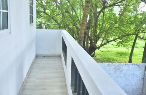 Hikkaduwa House | BAWANS VILLA Holiday Home for Family or Group