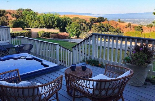 Evergreen Villa | Bay Area Views Retreat and Events at Veranda Hills