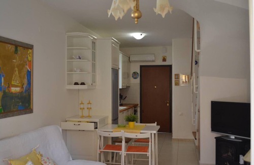 Nikita House | Bay Beach Maisonette