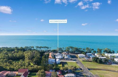 Scarness House | Bay Breeze Beachhouse