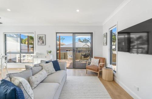 Scarness House | Bay Breeze Beachhouse