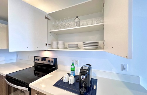 Bay Harbor Islands Apartment | Bay Breeze Premium Apartments By Eskape Collection