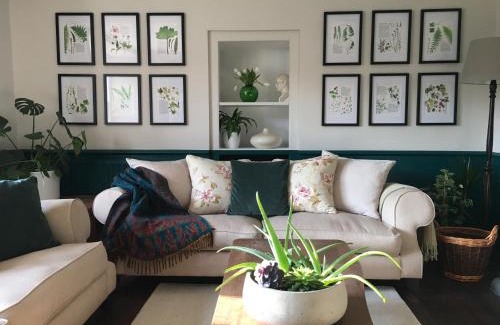 Cremyll House | Bay Cottage & Bay Stables