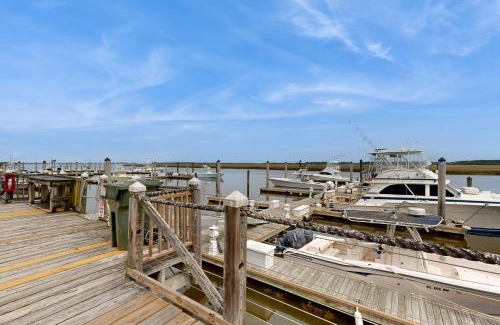 Edisto Island Apartment | Bay Creek Villa - 202