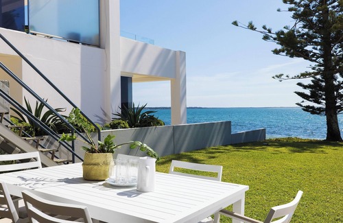 Port Stephens Council House | Bay Dream Waterfront