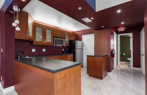 Bay Harbor Islands Apartment | Bay Harbor Sunset Apt 2A
