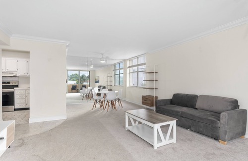 Bay Harbor Islands Apartment | Bay Harbor Sunset Apt 3C