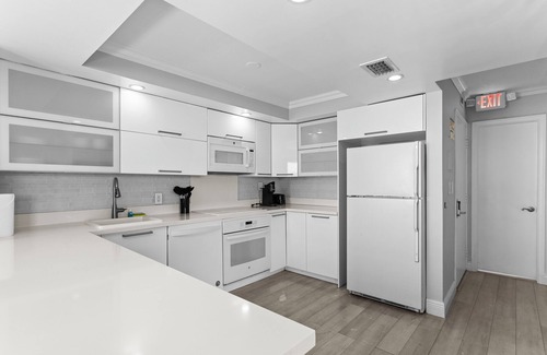 Bay Harbor Islands Apartment | Bay Harbor Sunset Apt 5A