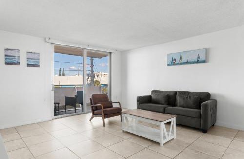 Bay Harbor Islands Apartment | Bay Harbor Sunset Apt 4A