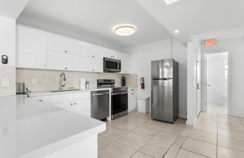 Bay Harbor Islands Apartment | Bay Harbor Sunset Apt 4A