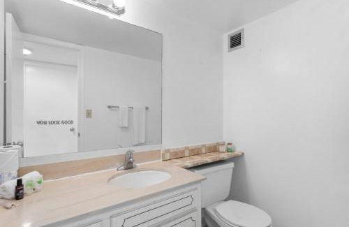 Bay Harbor Islands Apartment | Bay Harbor Sunset Apt 4B