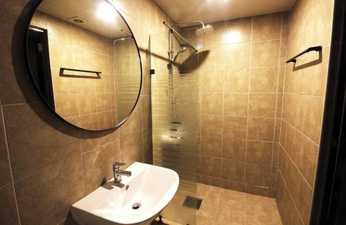 Jung-gu Hotel | Bay hotel