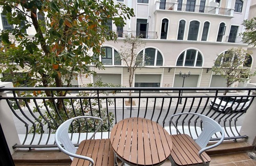 Van Giang Apartment | Bay Luxury Villa OCP2 - Self Checkin