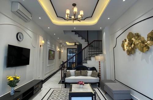 Van Giang Apartment | Bay Luxury Villa OCP2 - Self Checkin