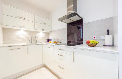 Grangetown Apartment | Bay Point by Tŷ SA