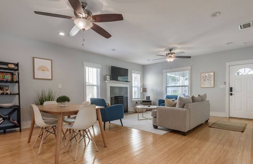 Palma Ceia House | "Bay to Bay" - Fire Pit|Palma Ceia|Near Bayshore