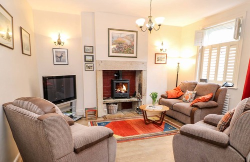 Marsden Cottage | BAY TREE COTTAGE, pet friendly, with open fire in Marsden