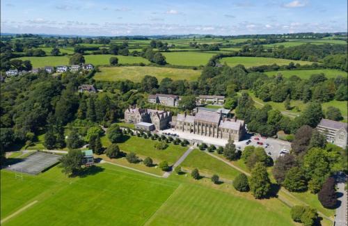 Tavistock House | Bay Tree